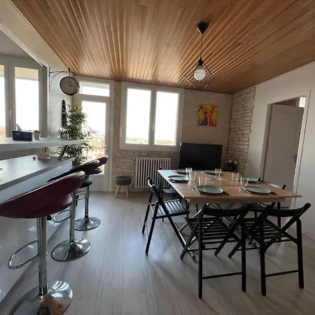 Gemini, 6p - Wifi/subway/view - Close Airbus Apartment